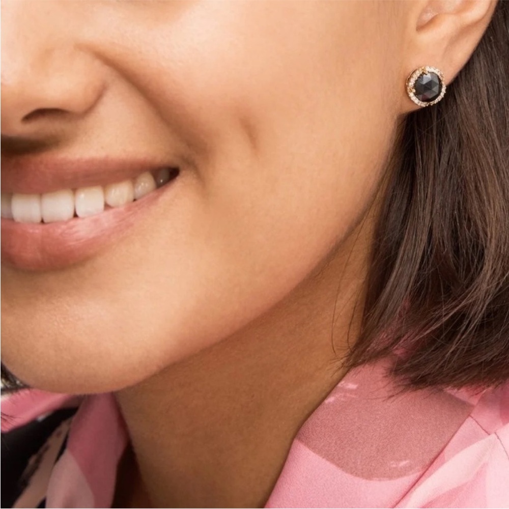 ♣️ Kate Spade Black Onyx Crystal Pave Halo Stud Earrings - Picture 2 of 13